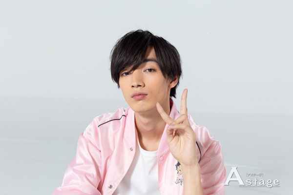 清水尋也、直筆サイン入りチェキプレゼント！！ 映画『甘いお酒で 