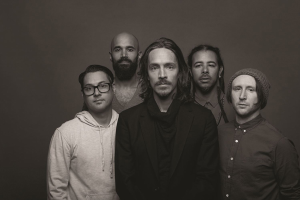 Incubus-official-photo_R