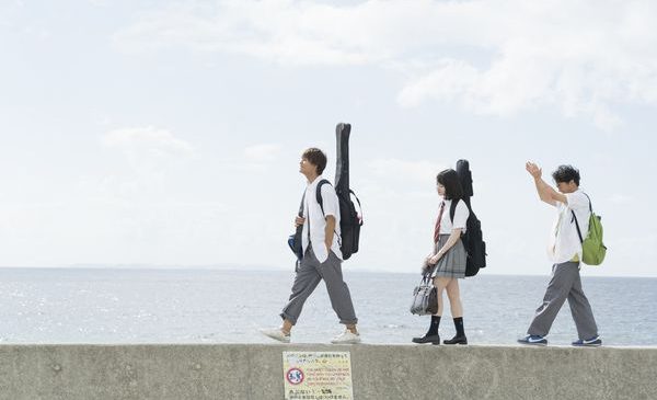 メイン