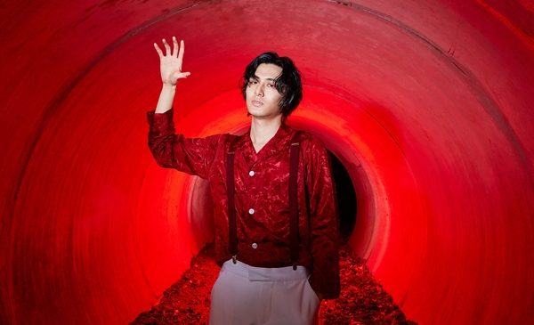 藤井 風アーティスト写真