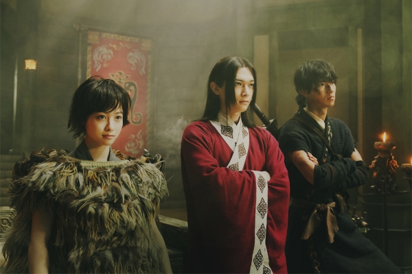 キングダム２ 遥かなる大地へ 信 嬴政 河了貂の3人が再び集結 シリーズ続投キャストたちの場面写真解禁 Astage アステージ