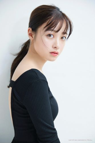 橋本環奈_トリミング不可_電子透かしあり