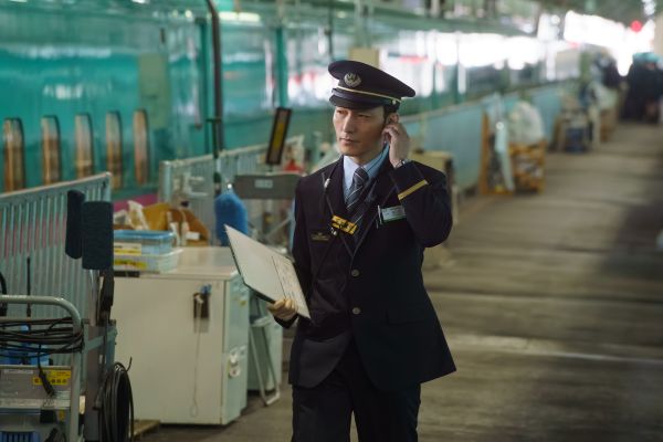BulletTrainExplosion_Film_Unit_2_0222
