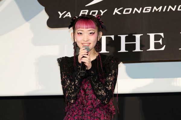 『パリピ孔明』：詩羽_公開記念舞台0';_