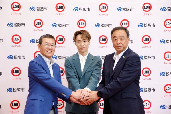 4.記者会見4