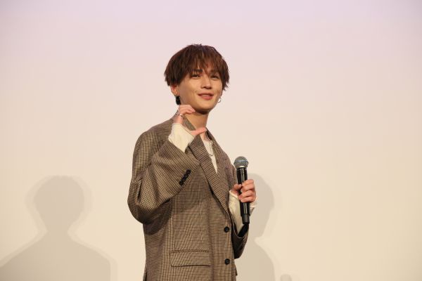 ⑭0727実施『隣のステラ』公開御礼舞台挨拶_退場時観客の声に応える八木