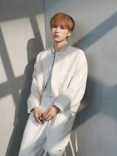 尾崎匠海_Solo_Artist Photo
