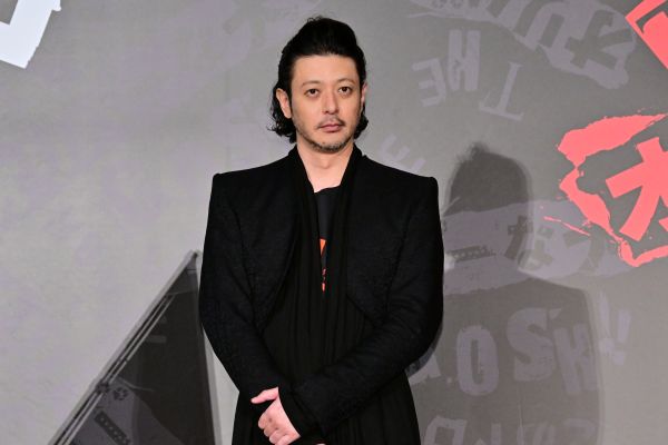 オダギリジョー監督ソロ