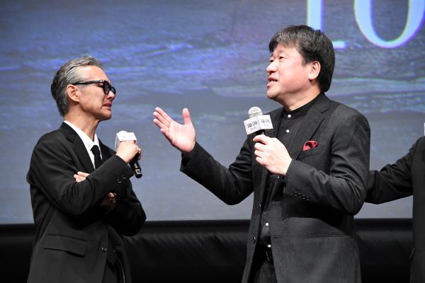 『爆弾』1002実施：ジャパンプレミア-舞台挨拶-03