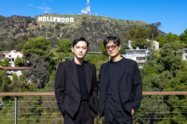 1119『国宝』LA＆NY上映キャンペーン_ハリウッドサイン前①