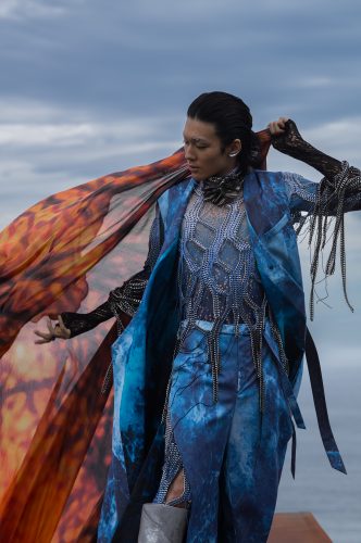 ①市川染五郎【クレジット表記＝キービジュアル衣裳デザイン・フォトグラフィー（市川染五郎）：中里唯馬】=L1007389_v1