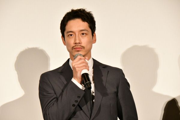 坂口健太郎さんソロ