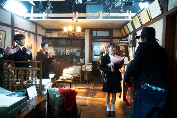 ＜1107_17時解禁＞★『TOKYOタクシー』：メイキング画像（木村拓哉、優香、笹野高史、中島瑠奈、山田監督）