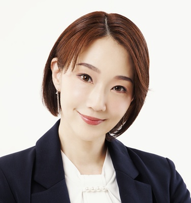 03_イヴォンヌ（演：紅ゆずる）sss2