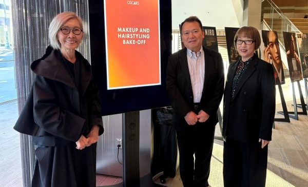 Bake Offの様子（左から、豊川京子（ヘアメイク）、西松忠（歌舞伎床山）、日比野直美（歌舞伎メイク））