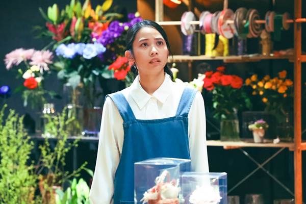 白椿蒼役：屋比久知奈_3