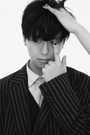 友成空_アーティスト写真