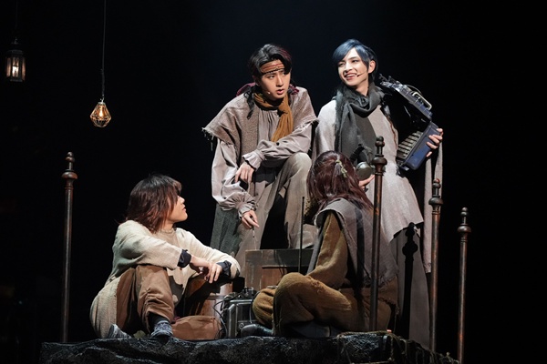 EX THEATER ARIAKE OPENING LINEUP『AmberS -アンバース-』舞台写真_撮影：田中亜紀_G1_0287999