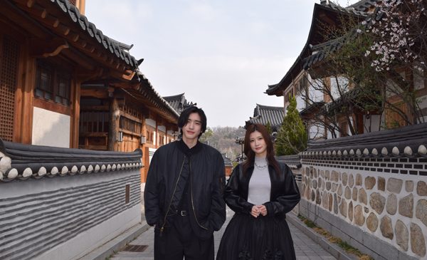 『君が最後に遺した歌』街中スチール（恩平韓屋村（ウンピョン・ ハノックマウル））