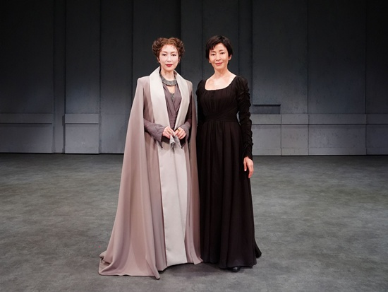 パルコ・プロデュース2026『メアリー・ステュアート』初日開幕写真_撮影：細野晋司KGC08841_rnaka