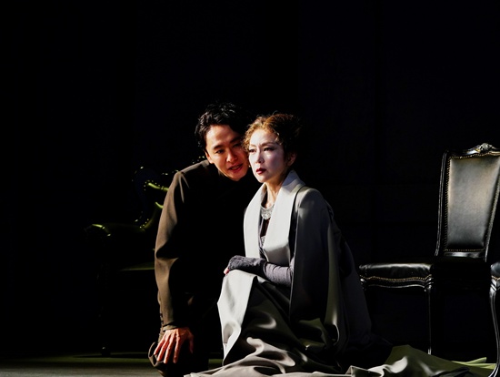 パルコ・プロデュース2026『メアリー・ステュアート』舞台写真_撮影：細野晋司★★★SWB04090naka