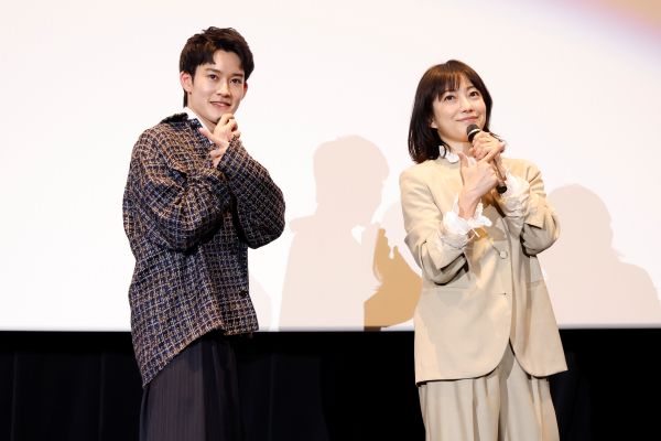 山時聡真＆菅野美穂__M7A7121