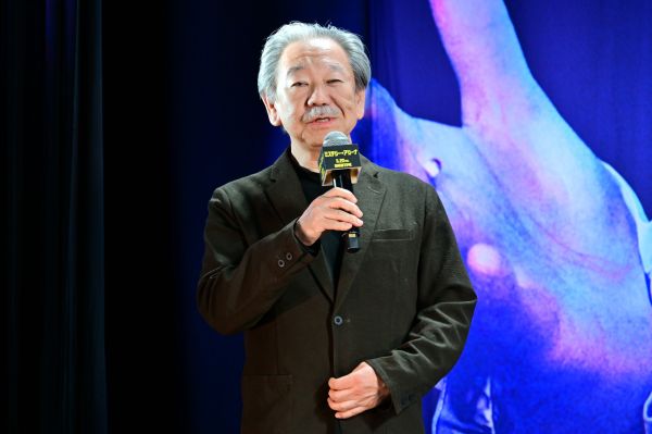 深水黎一郎さん（原作者）