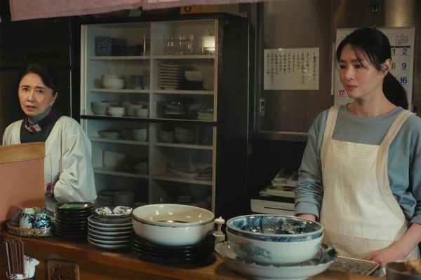 FIX_映画『白鳥とコウモリ』場面写真⑥