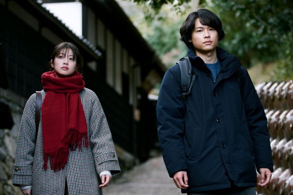 ※FIX※WEB【8月24日(月)18時解禁】映画『白鳥とコウモリ』場面写真①